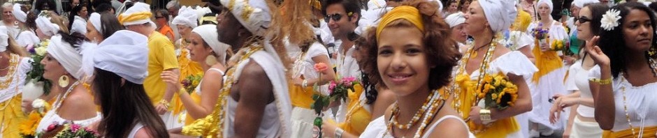Karneval der Kulturen 2011 - glückliche Tänzerin