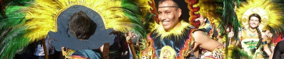Karneval der Kulturen 2011 - bunte Tänzer/innen