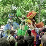 Karneval der Kulturen 2011 - drei üppige Frauen