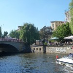 Maybachufer Wochenmarkt - Blick zur Kottbusser Brücke