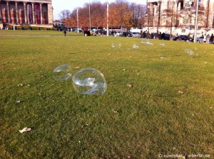 Seifenblasen im Lustgarten