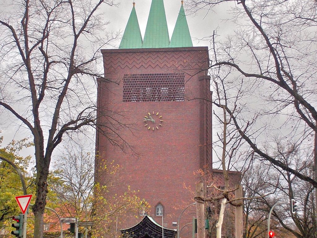 Kreuzkirche in Wilmersdorf