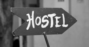da geht es zum Hostel (Bild von Sabrina C auf Pixabay)