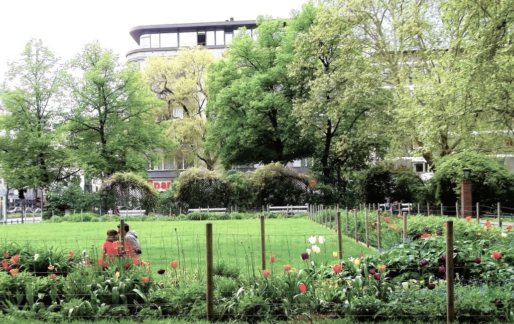 Savignyplatz
