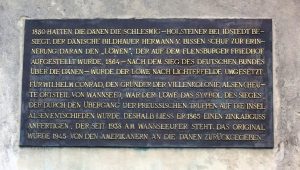 Flensburger Löwe - Gedenkschild