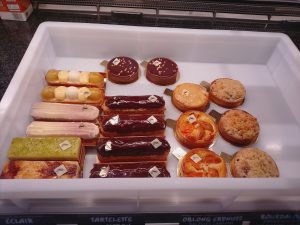 Leckerlies